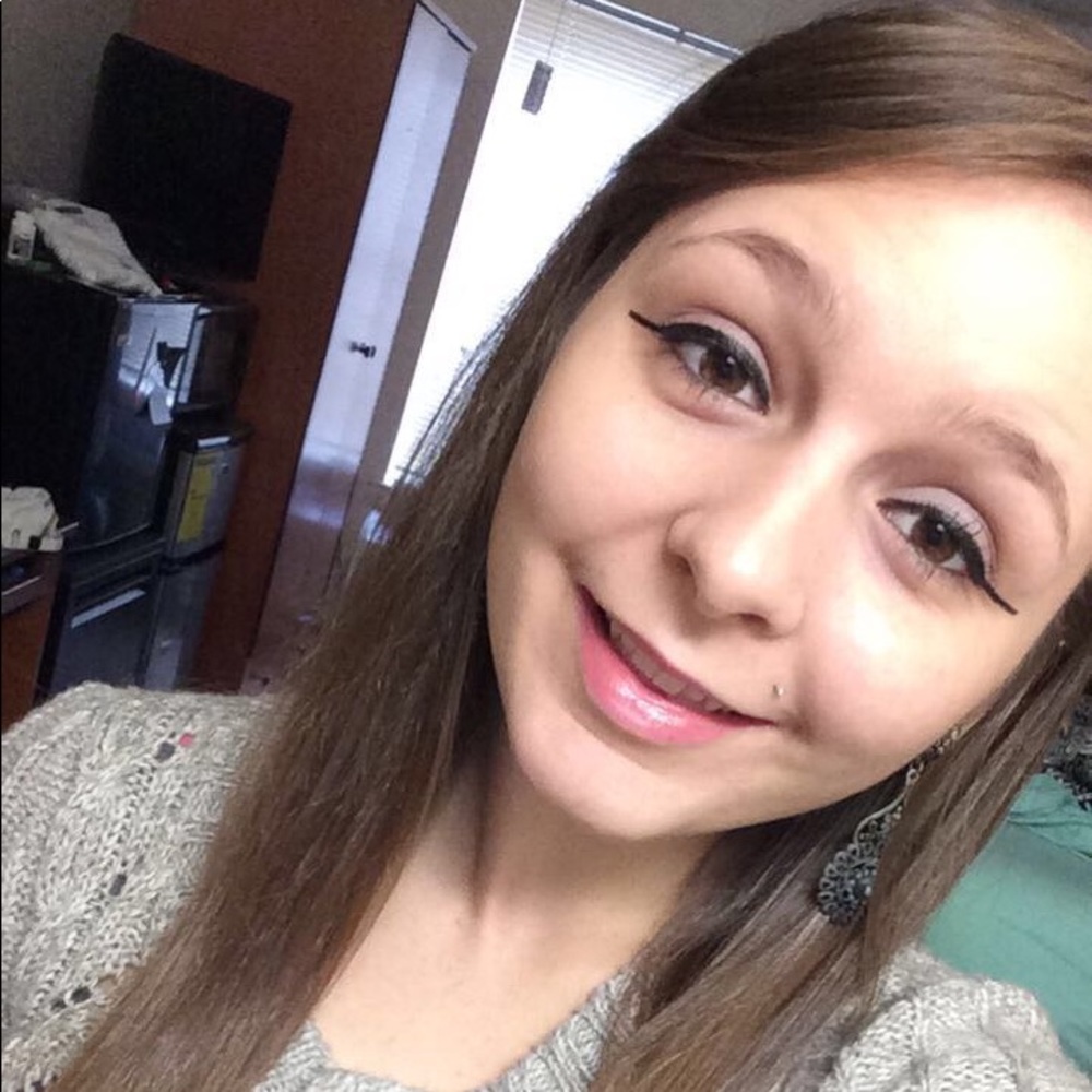 Meet your Posher, Destiny