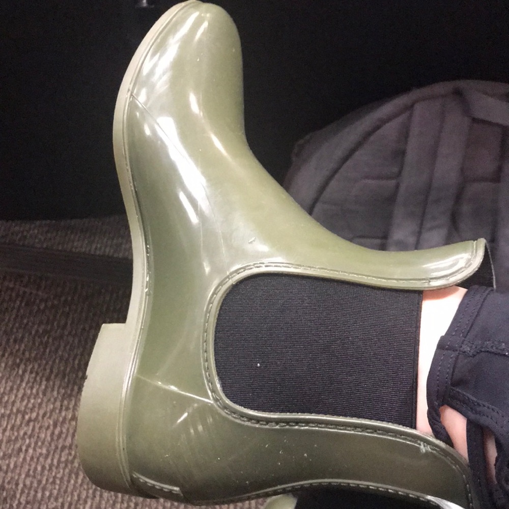 Army green jcrew rain booties