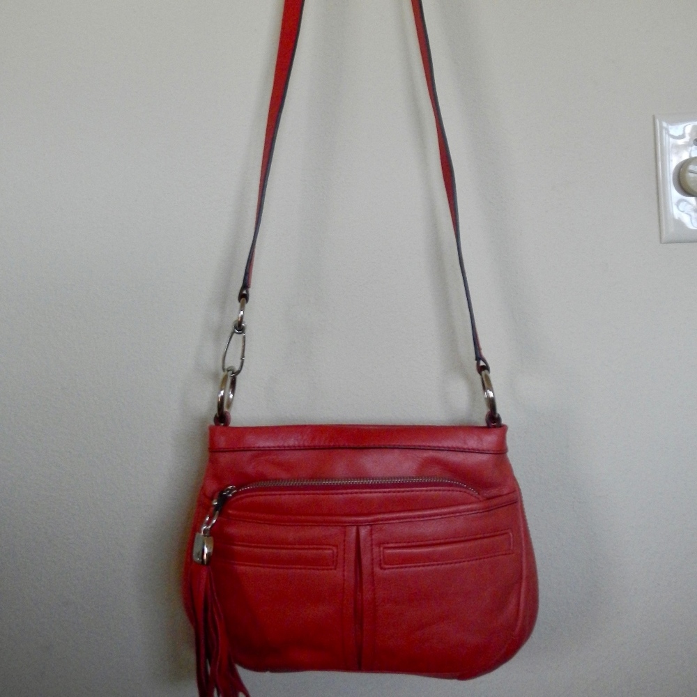 B Makowsky leather shoulder bag