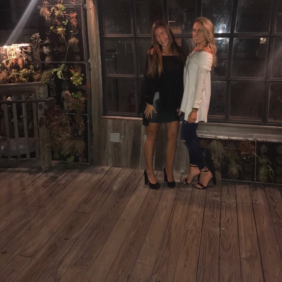 Meet your Posher, Julie - Picture 2 of 6