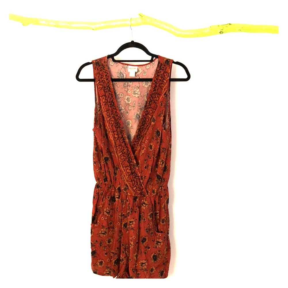 Vintage print, flowered Romper