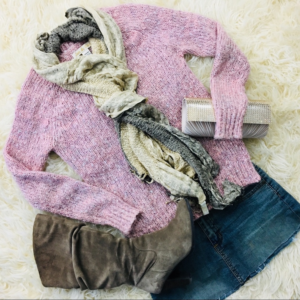 Light Pink & Gray Speckled Sweater