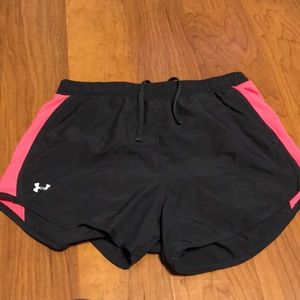 Under armor heat gear running shorts