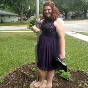 Meet your Posher, Amanda