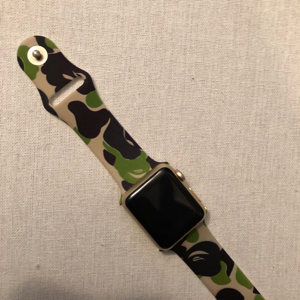 Apple Watch Band Size (42mm/44mm) - Picture 2 of 4