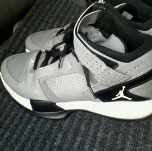 JORDAN GREY MID STEALTHY