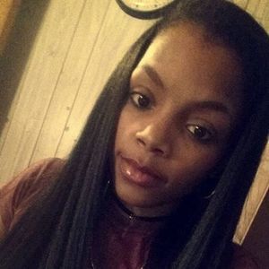 Meet your Posher, Latasha