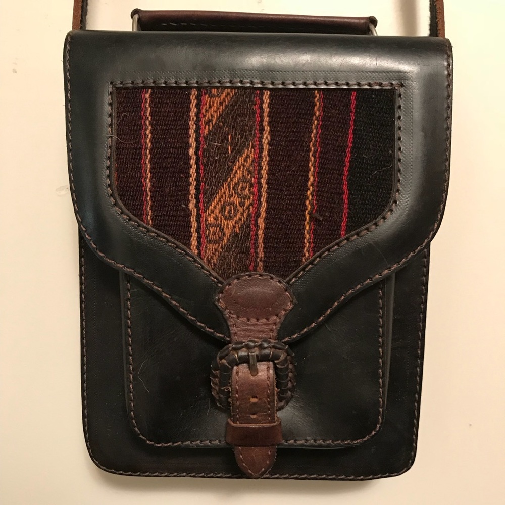 Genuine Leather Bolivia Upright Bag