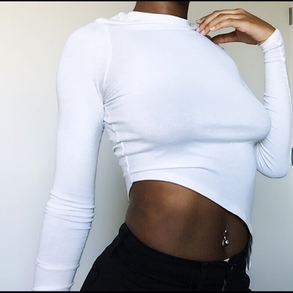 Unbalanced long sleeve top