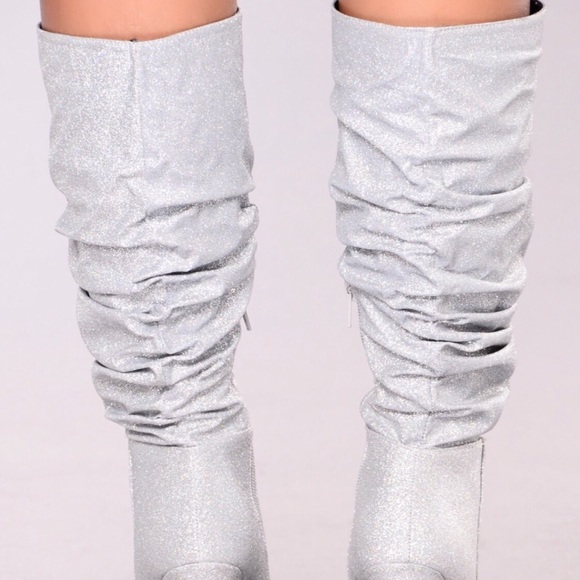 silver heeled boots • NIB - Picture 3 of 3