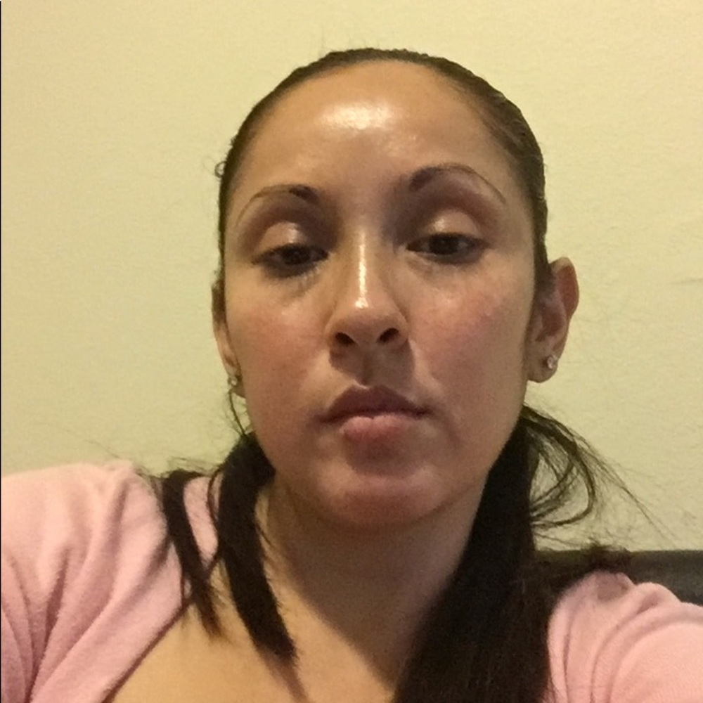 Meet your Posher, Natividad