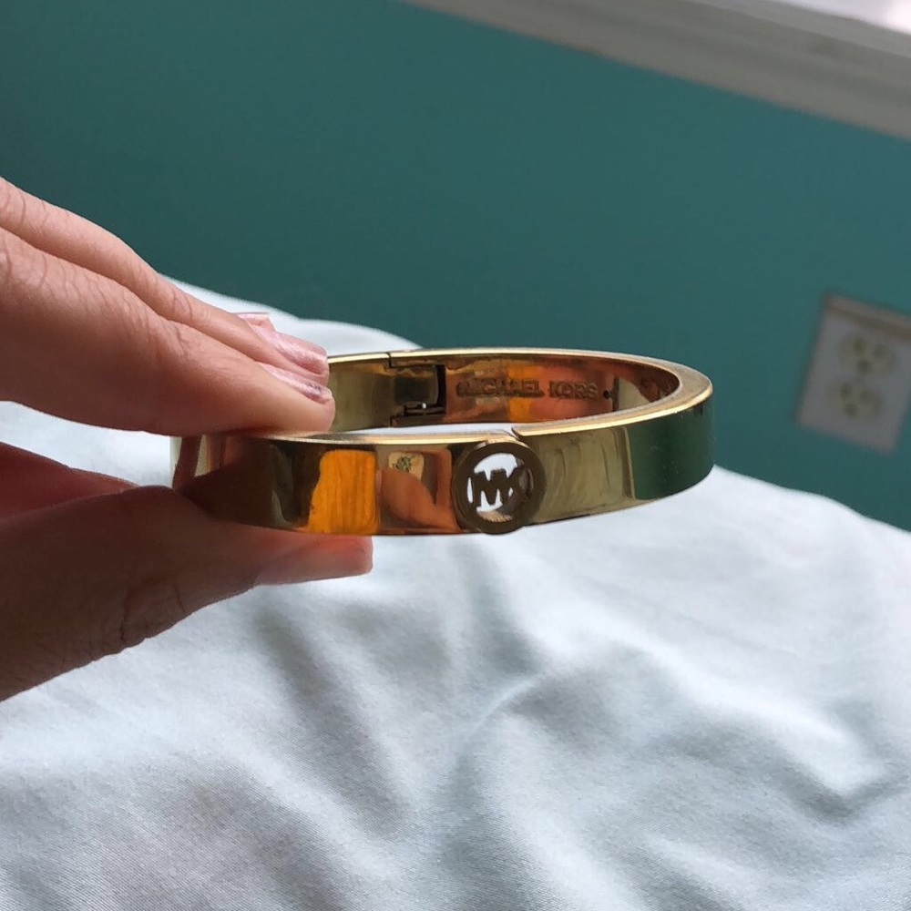 Michael Kors bangle