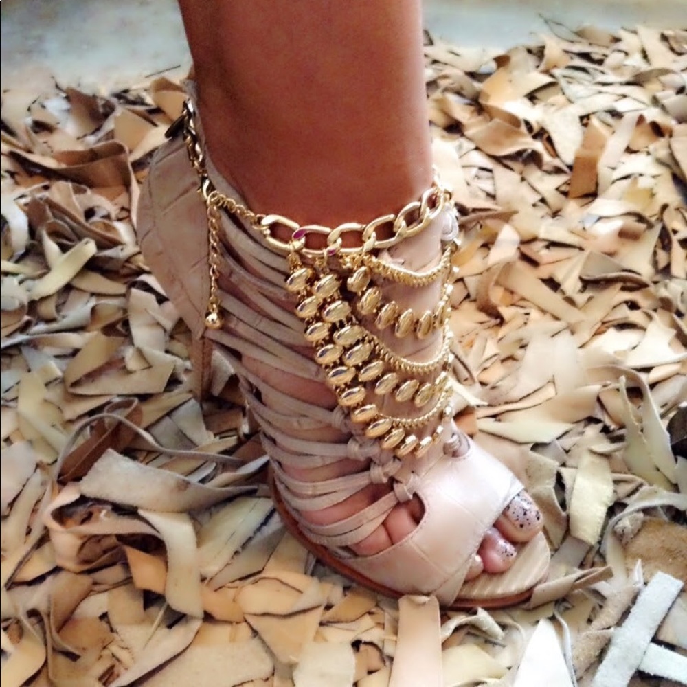 ✨FASHION SHOE CHAIN✨
