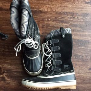 Sorel-  Joan of Arctic  waterproof winter boots!