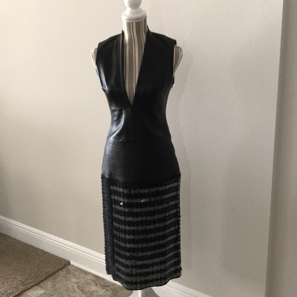 MAX AZRIA COLLECTION RUNWAY GENUINE LEATHER BLACK