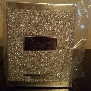 Victoria secret perfume
