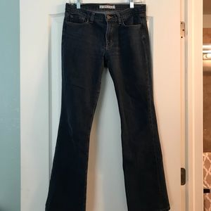 Price cut ✂️💥 Cute J Brand jeans!