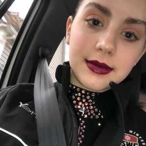 Meet your Posher, Jillian