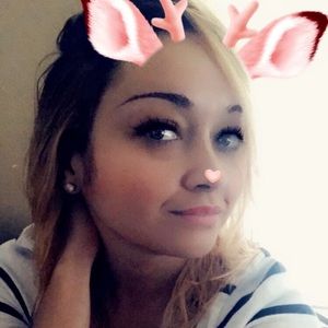 Meet your Posher, Josie