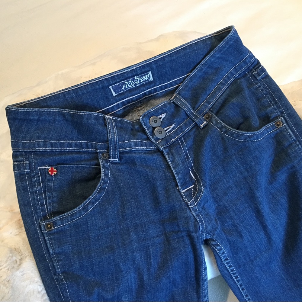 Great HUDSON JEANS 25