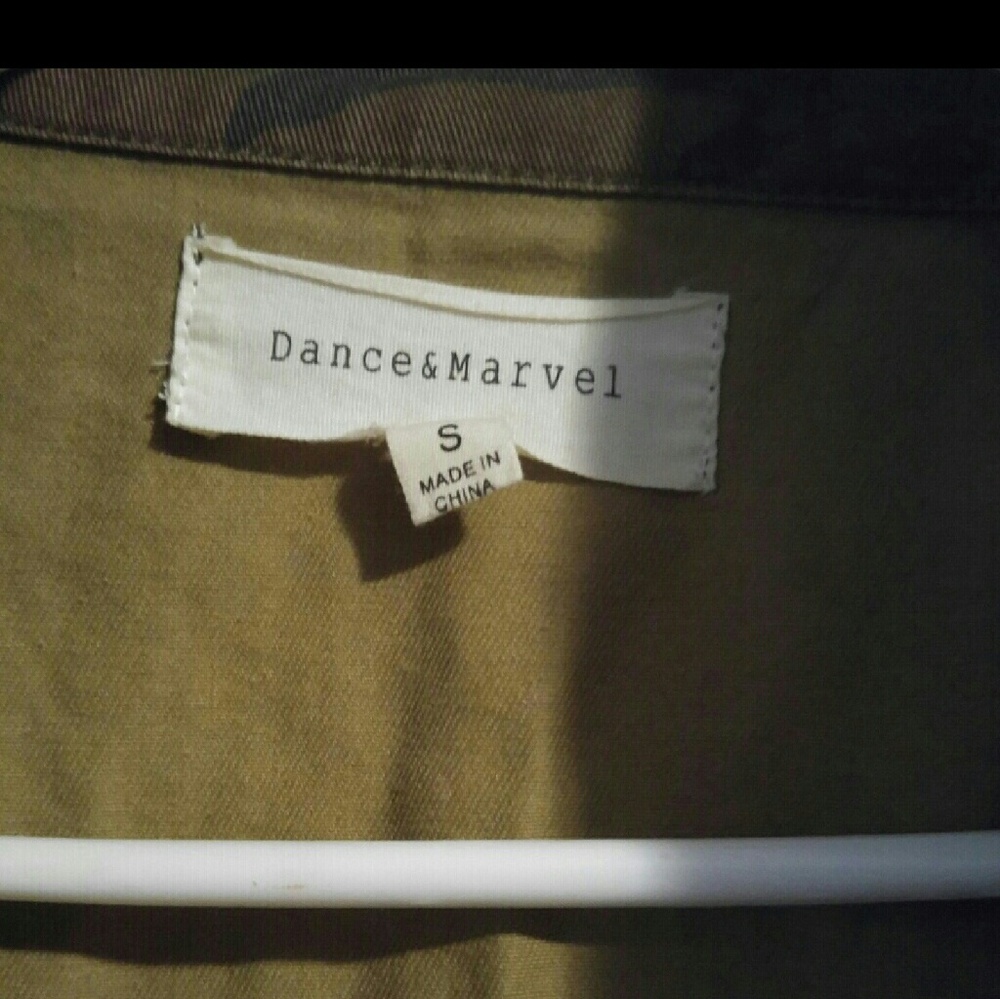 Dance and Marvel Camo Metallic Accent Military - Picture 6 of 7