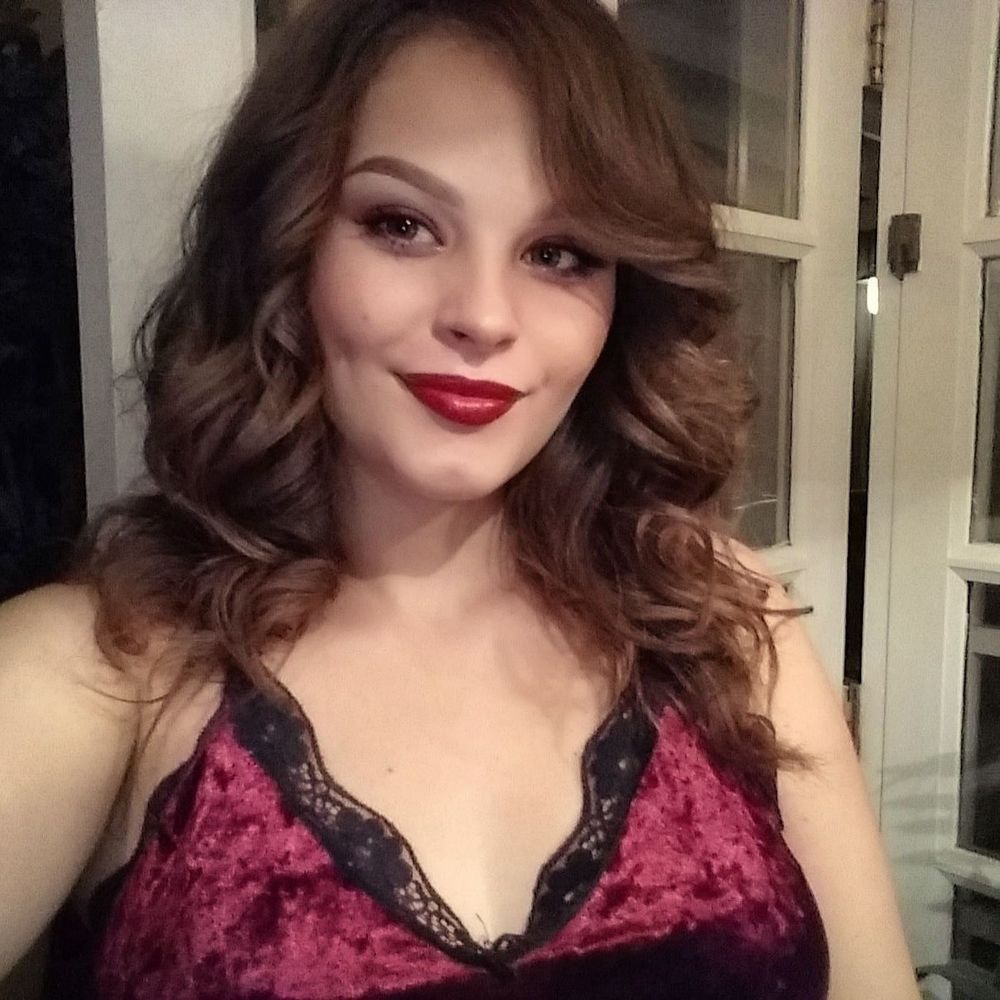 Meet your Posher, Raeann