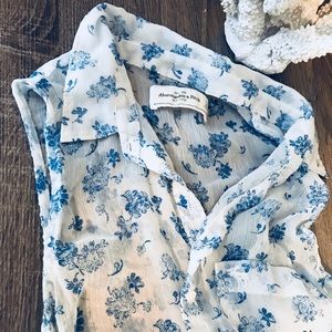 Abercrombie & Fitch| floral see-through blouse