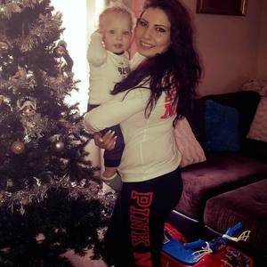 Meet your Posher, Nina