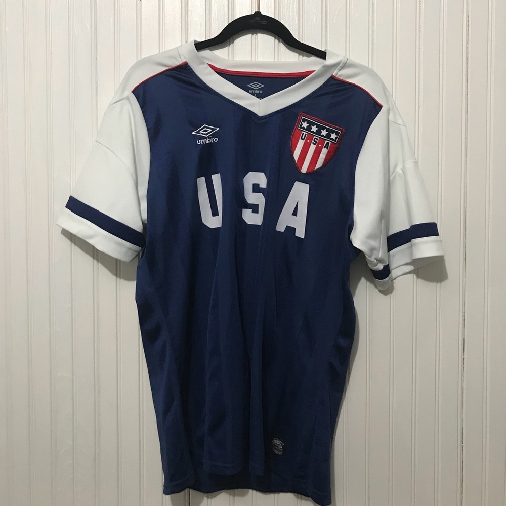 Men’s large USA soccer jersey
