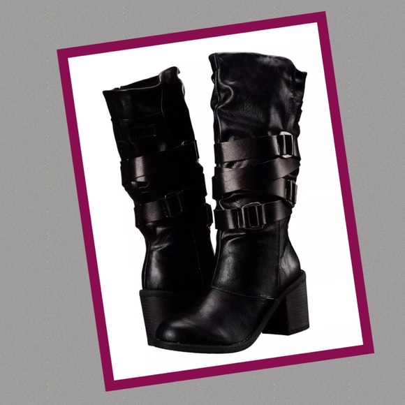 ✅ SOLD ✅ Blowfish Boots - Picture 2 of 8