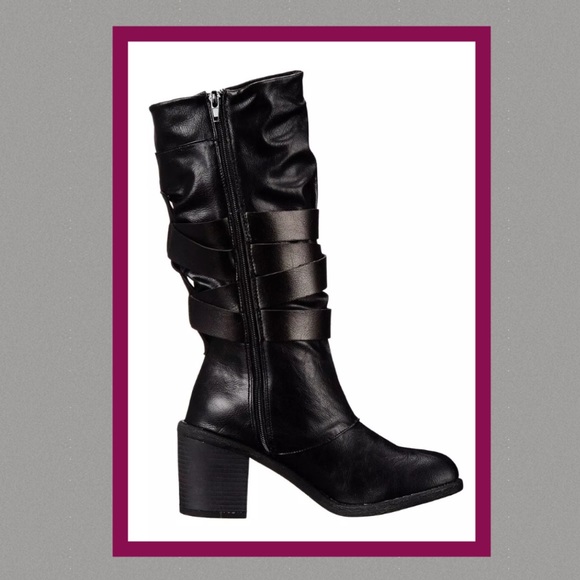 ✅ SOLD ✅ Blowfish Boots - Picture 3 of 8