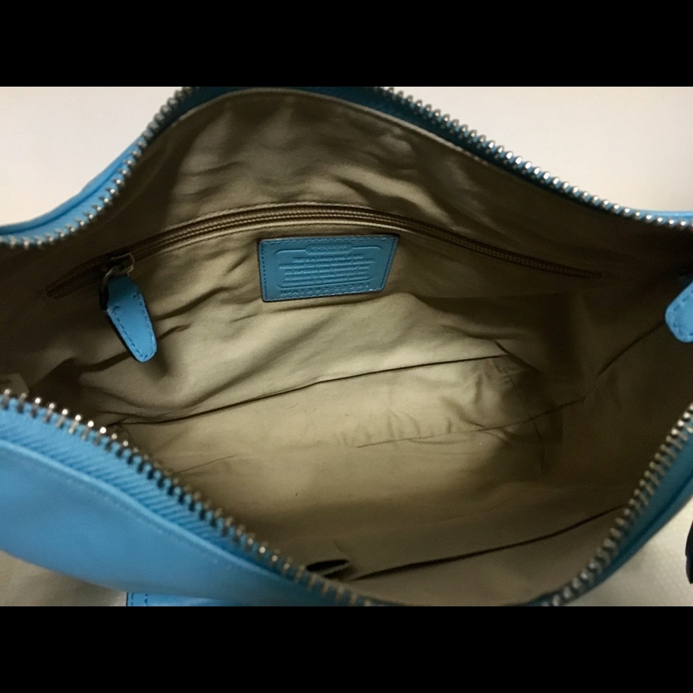 Coach Tiffany Blue HOBO Shoulder/Crossbody Bag - Picture 8 of 8