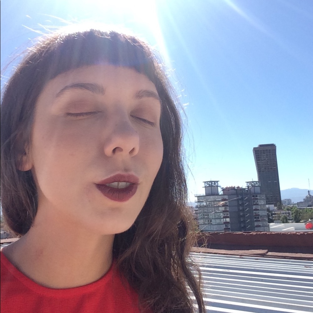 Meet your Posher, Justine