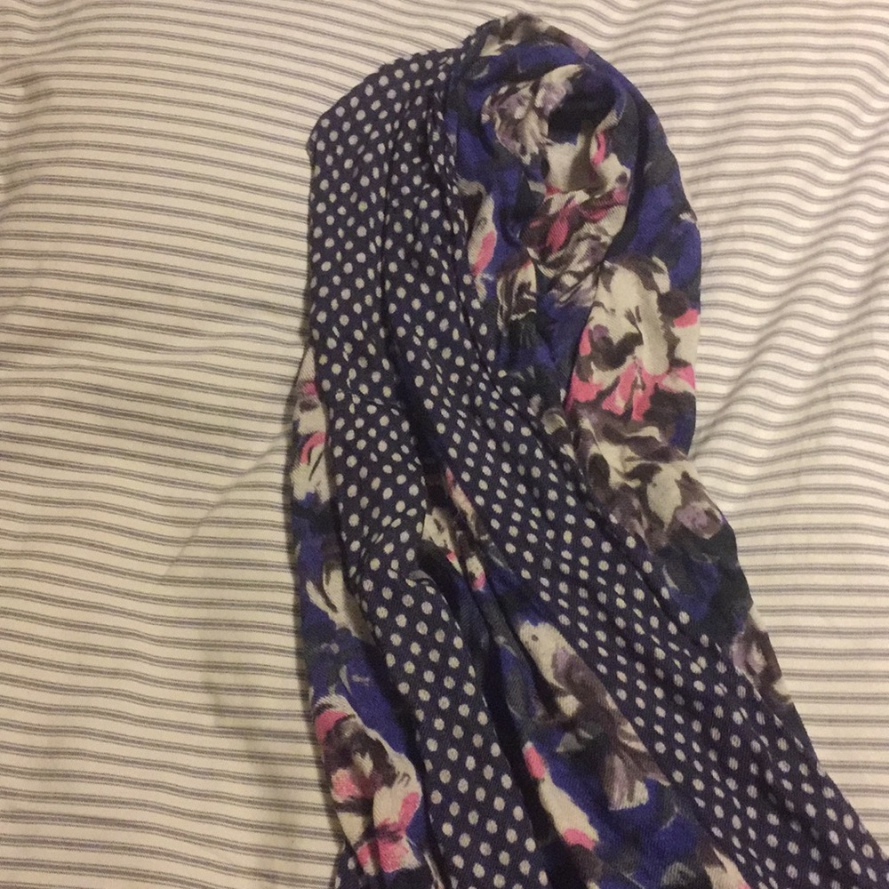 Anthropology scarf