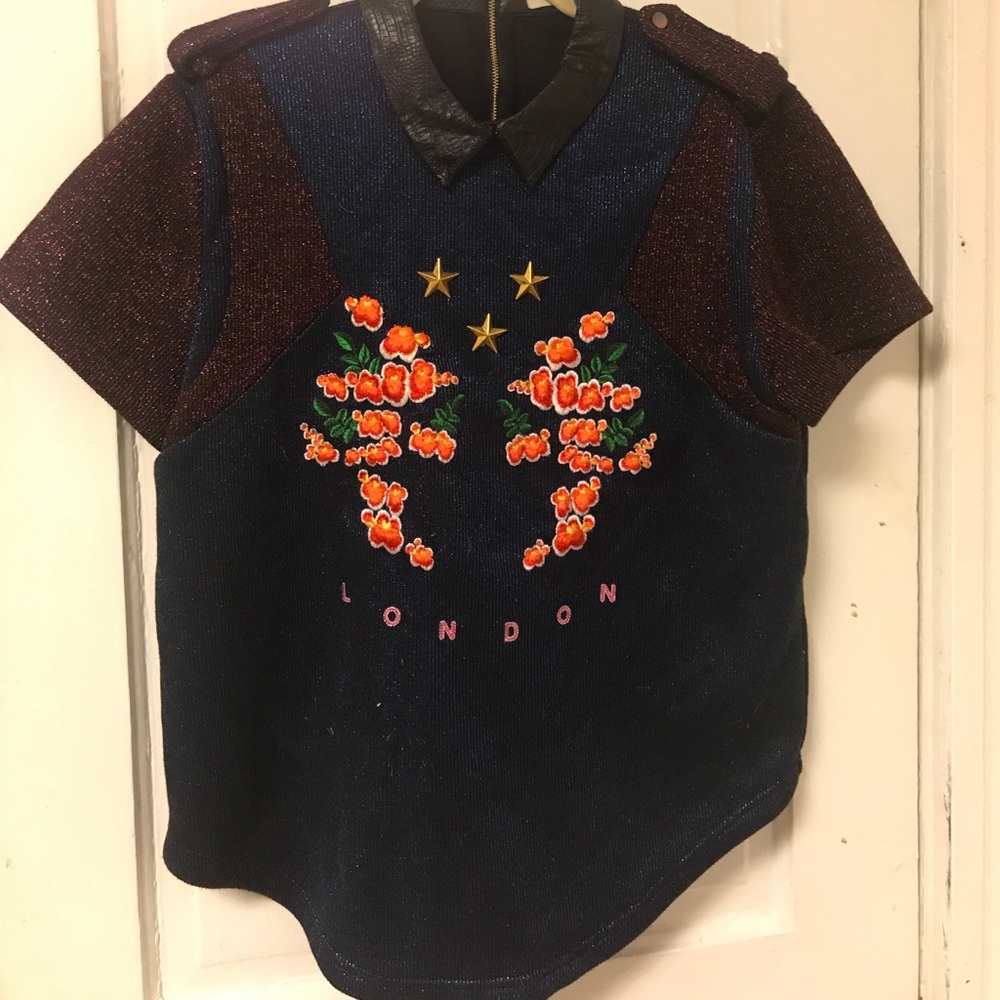 Three Floor Unique blouse size small