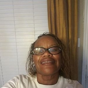 Meet your Posher, Dora