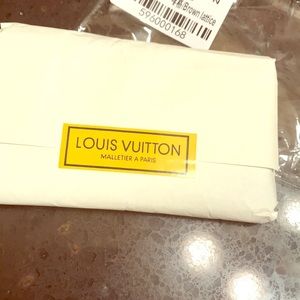 Louis Vuitton Key Pouch *brand new*
