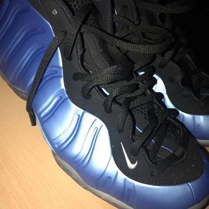 Blue foamposits