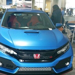 Meet your Posher, Ernesto