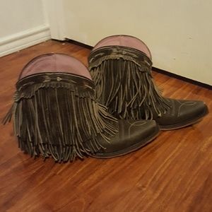 Lane Fringe Boots