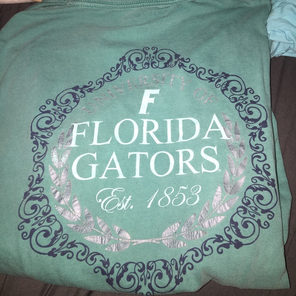 University of florida v neck