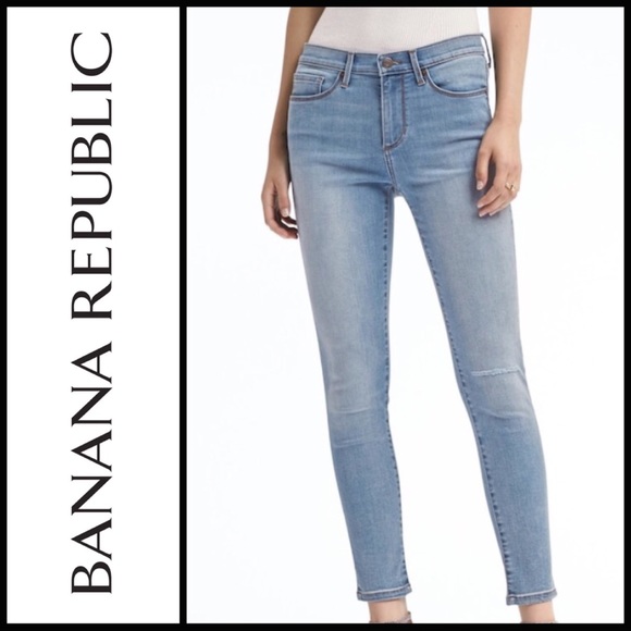 Banana Republic ❦ Like New Light Skinny Fit Jeans - Picture 1 of 8