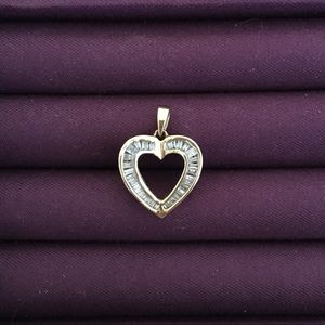14K Gold & Diamond Heart Shaped Pendant