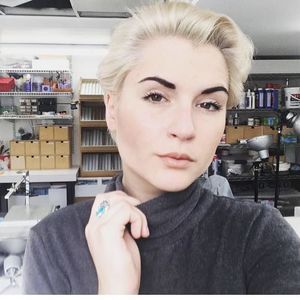 Meet your Posher, Laura