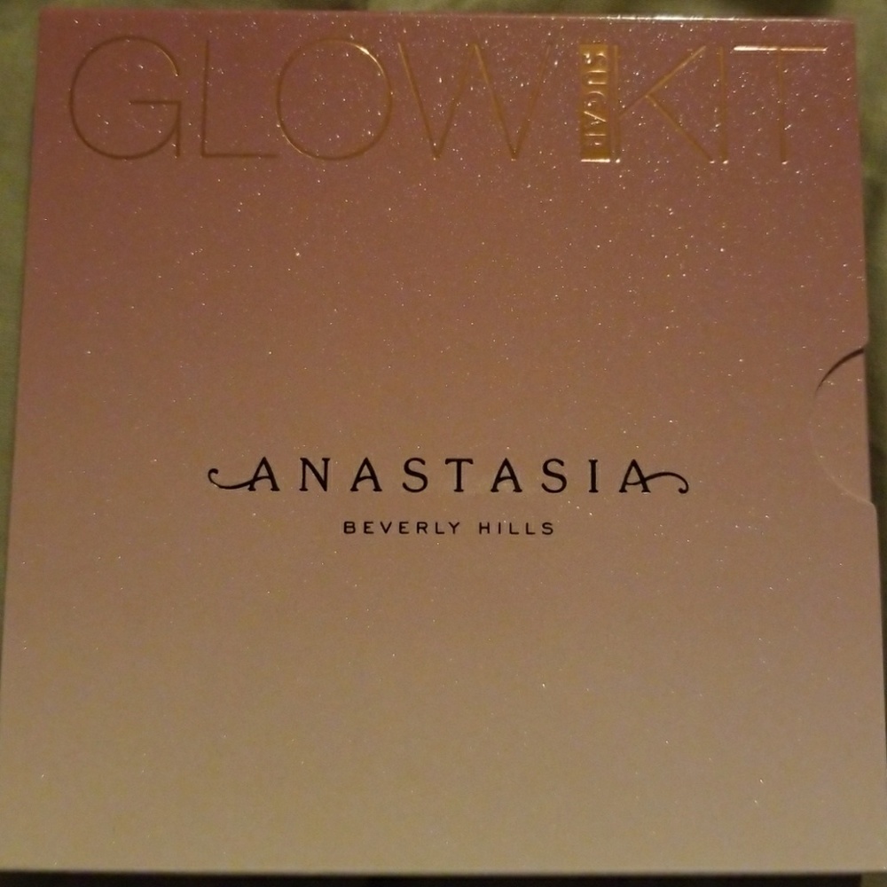 anastasia beverly hills sugar glow kit