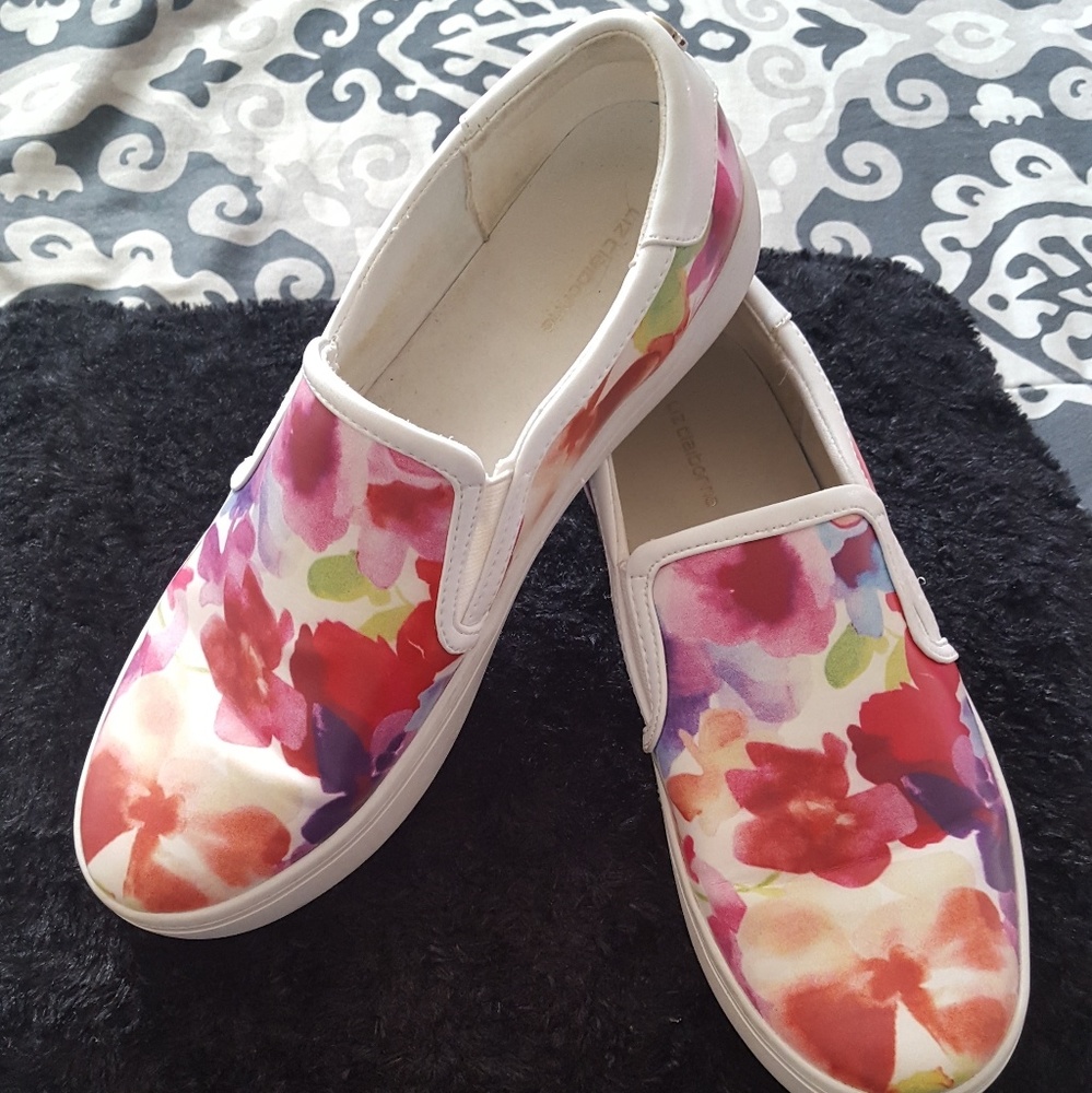 White and floral sneakers MAKE ME AN OFFER