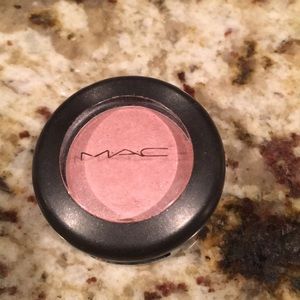 Mac eyeshadow