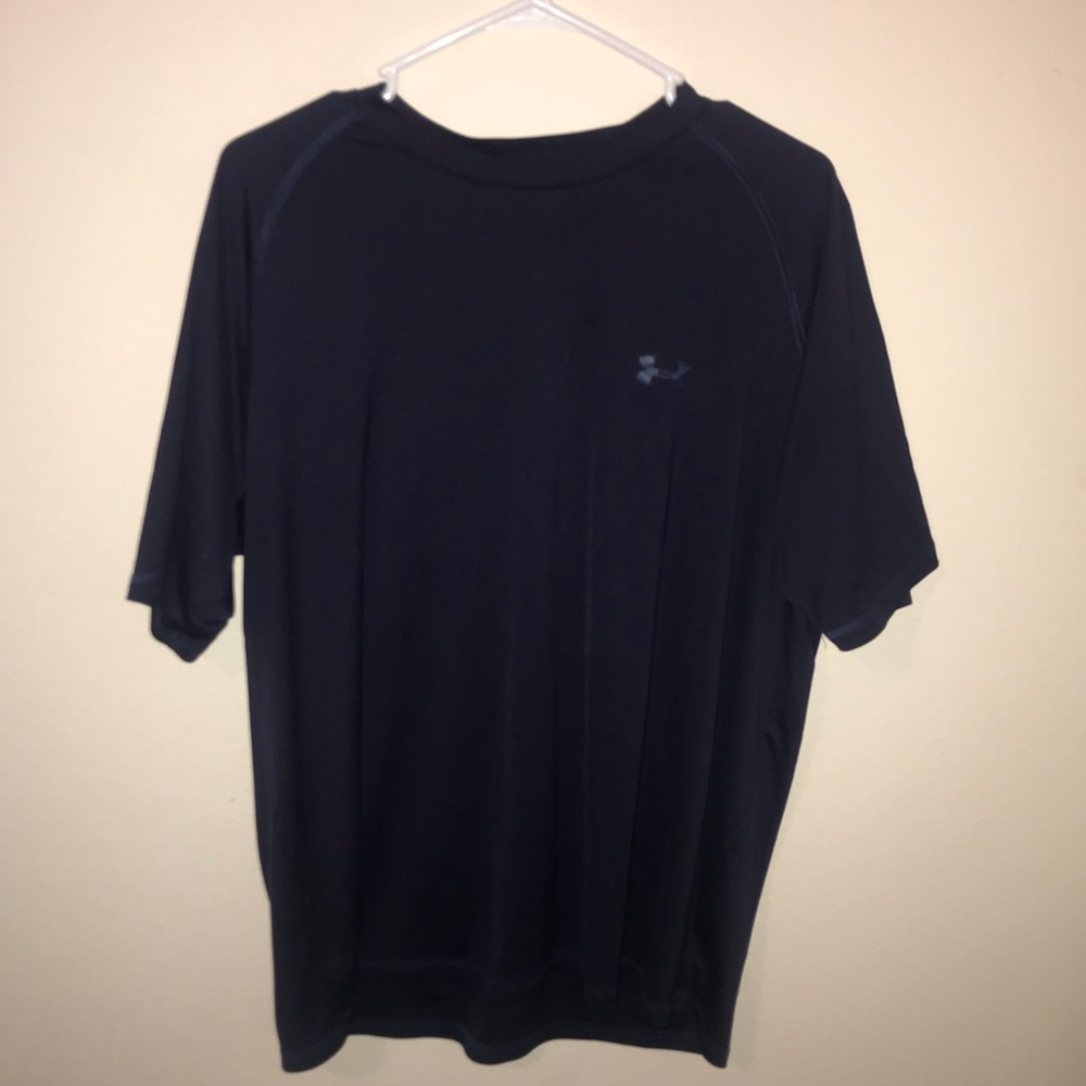 Navy UA heat gear T-shirt