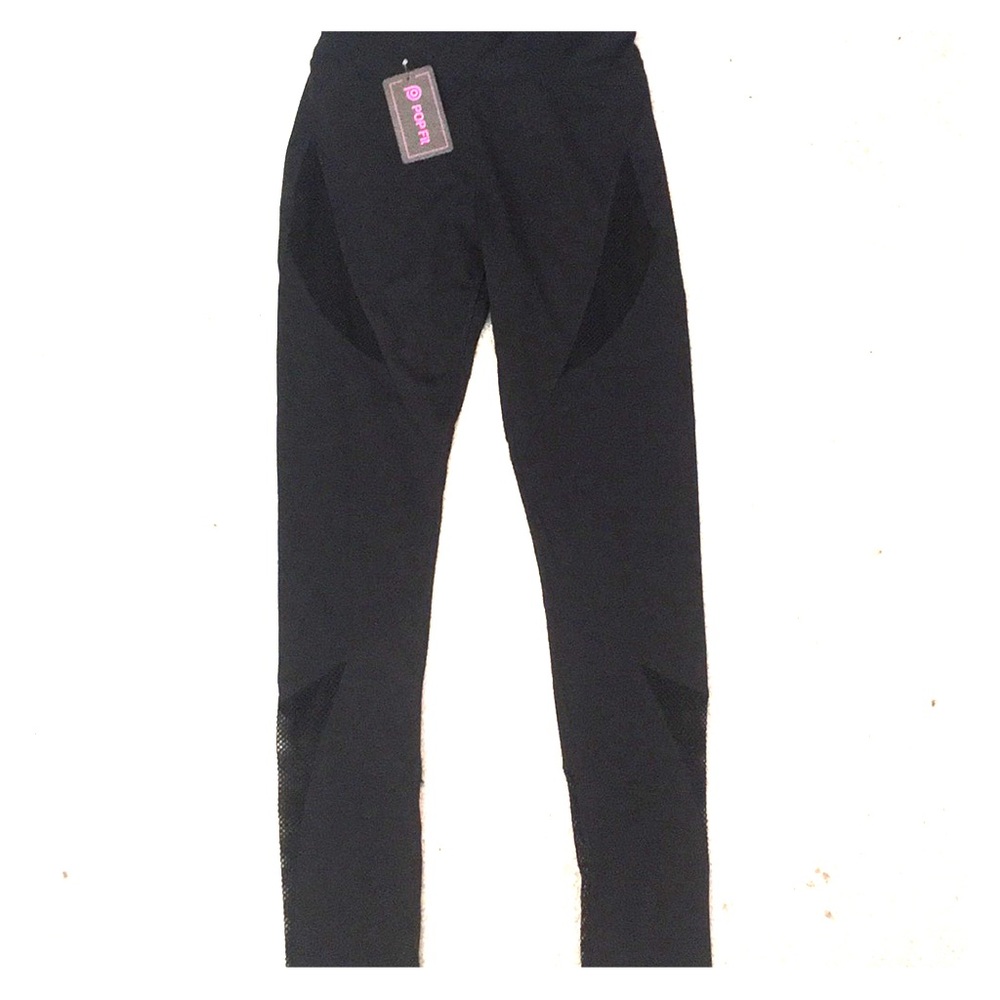 NEW POP Fit Leggings with cute mesh design!