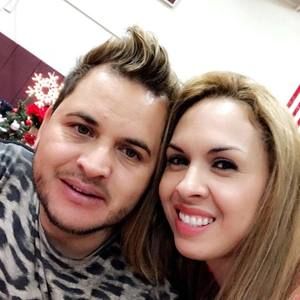 Meet your Posher, Amada